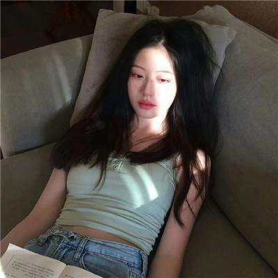 首尔春晓 海报